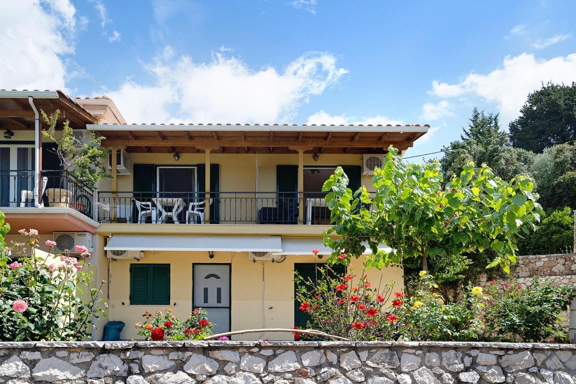 Vardia studio B Mikros Gialos Exterior foto